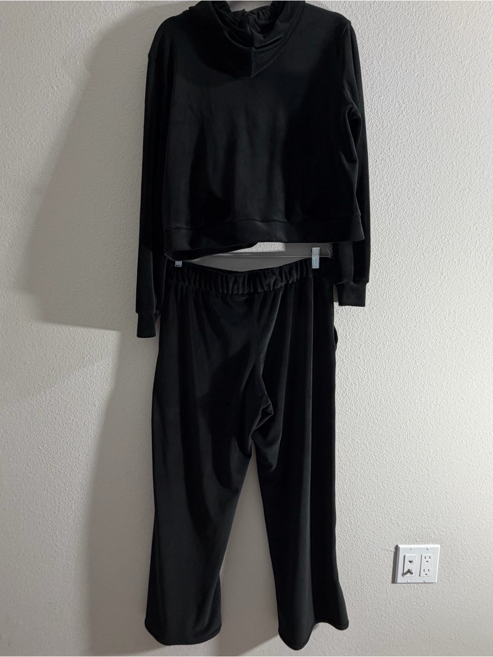 Baby Phat Velour Track Suit Y2K 2 pc Set Zip Up Jacket Pants Womens  black - Picture 6 of 16